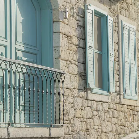 Beyaz Kapi Boutique Alacati